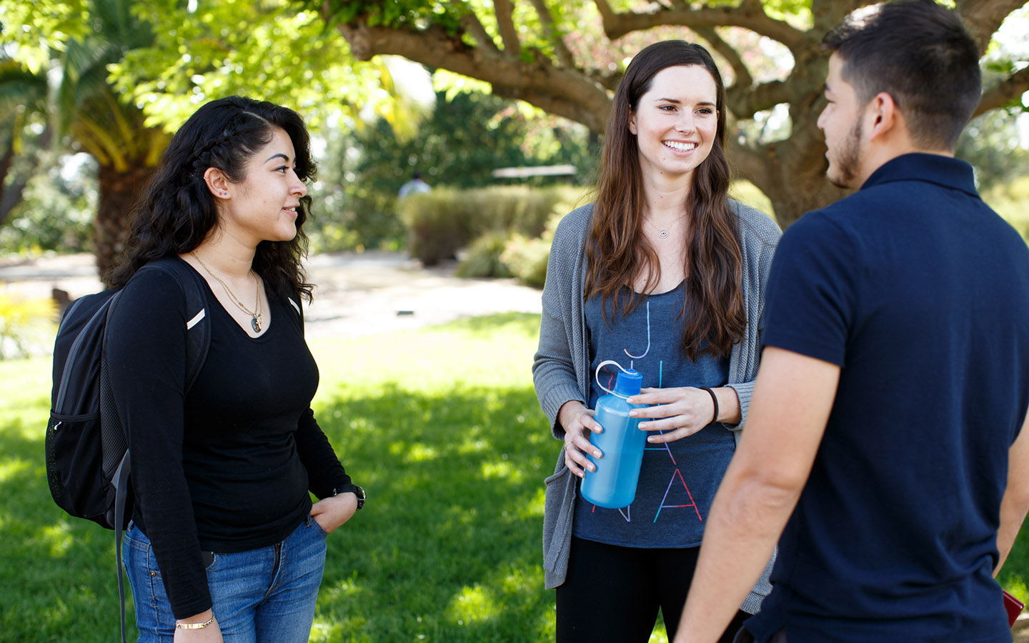 Students enjoying a Spring day on campus