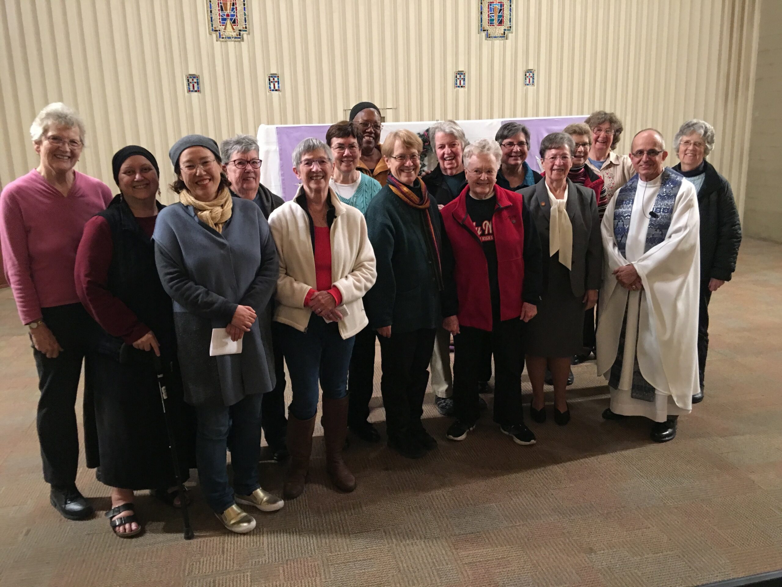 HNU Sisters of the Holy Names and Fr. Sal Ragusa, SDS